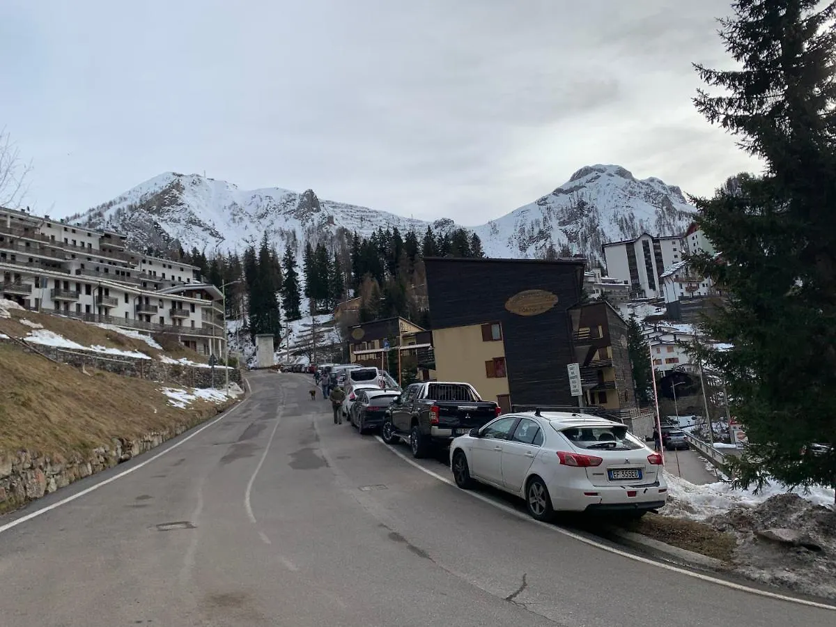 Appartamento Piccolo Rifugio Di Foppolo 0*,  Italia